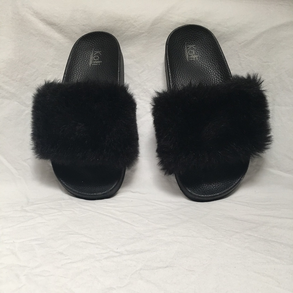Kali Faux Fur slides